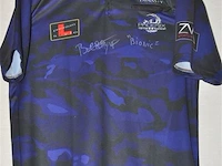 Gesigneerd darts shirt + ultimate darts card berry van peer - afbeelding 1 van  4