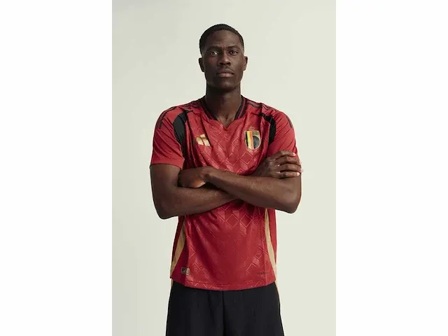 Gesigneerd rode duivels shirt - amadou onana - afbeelding 2 van  11