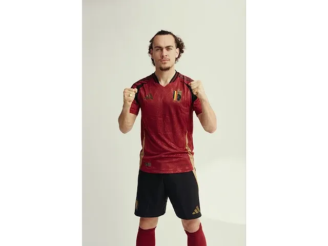 Gesigneerd rode duivels shirt - arthur theate - afbeelding 6 van  11