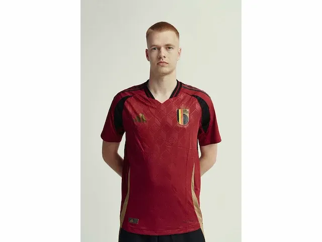 Gesigneerd rode duivels shirt - arthur vermeeren - afbeelding 8 van  9