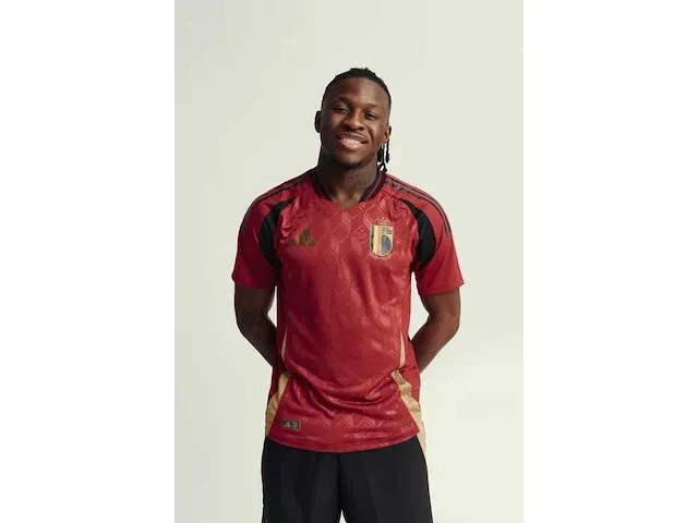 Gesigneerd rode duivels shirt - johan bakayoko - afbeelding 6 van  10