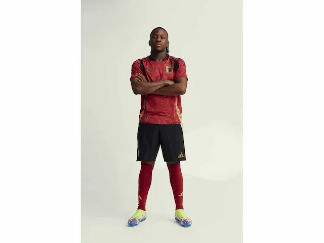 Gesigneerd rode duivels shirt - johan bakayoko - afbeelding 8 van  10