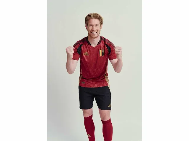 Gesigneerd rode duivels shirt - kevin de bruyne - afbeelding 2 van  15
