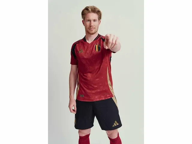 Gesigneerd rode duivels shirt - kevin de bruyne - afbeelding 3 van  15