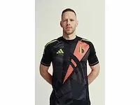 Gesigneerd rode duivels shirt - matz sels - afbeelding 2 van  8