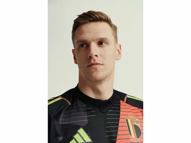 Gesigneerd rode duivels shirt - thomas kaminski - afbeelding 3 van  10