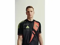 Gesigneerd rode duivels shirt - thomas kaminski - afbeelding 5 van  10