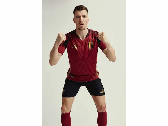 Gesigneerd rode duivels shirt - thomas meunier - afbeelding 7 van  10