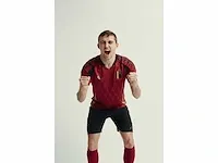 Gesigneerd rode duivels shirt - timothy castagne - afbeelding 5 van  9