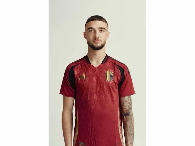 Gesigneerd rode duivels shirt - zeno debast - afbeelding 1 van  11