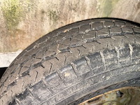 Gesloten aanhangwagen geremd knott - afbeelding 6 van  11