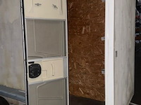 Gesloten aanhangwagen geremd knott - afbeelding 9 van  11