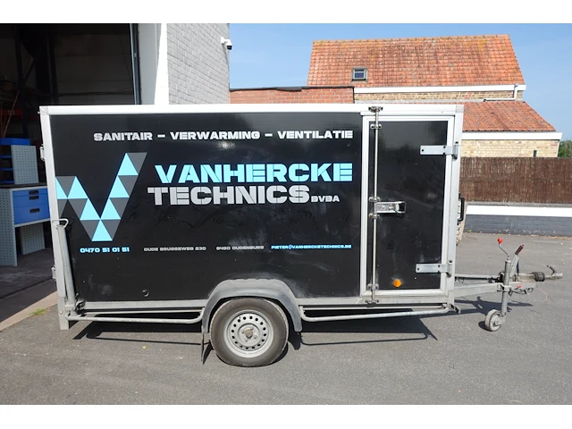 Gesloten aanhangwagen power trailer - afbeelding 1 van  11
