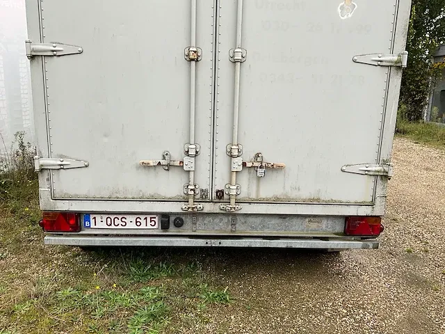 Gesloten aanhangwagen - afbeelding 2 van  13