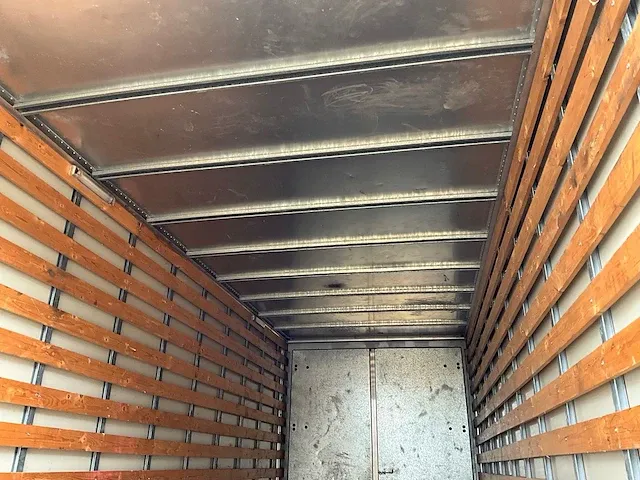 Gesloten aanhangwagen - afbeelding 5 van  13