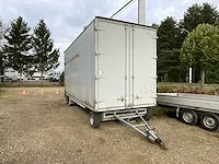 Gesloten aanhangwagen