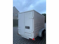 Gesloten aanhangwagen - afbeelding 2 van  6