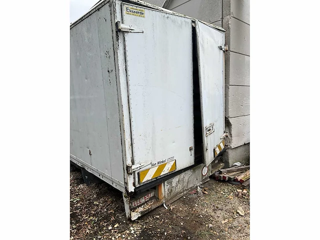 Gesloten opbouw kast - afbeelding 12 van  19