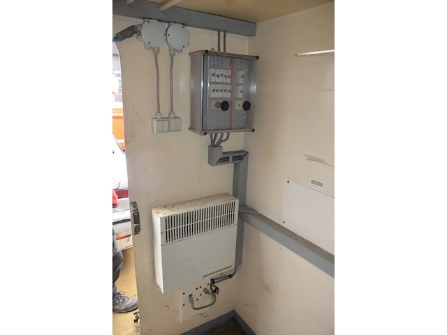 Gesloten werf container sama 410 004 afm. lengte 4,4m x breedte 2,2m x hoogte 2m - afbeelding 11 van  16