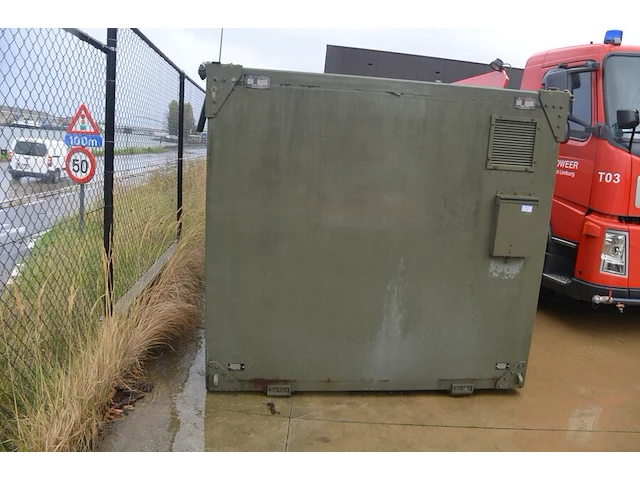 Gesloten werf container sama 410 004 - afbeelding 2 van  16