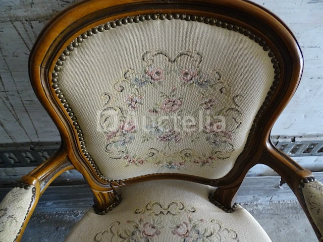 Gesneden houten voltaire stoel - afbeelding 2 van  5