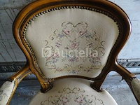 Gesneden houten voltaire stoel - afbeelding 2 van  5