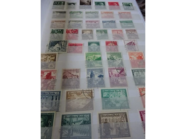 Gestempelde zegels 1938/1945 duitsland hitler enz - afbeelding 1 van  2
