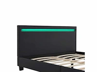 Gestoffeerd bed met led verlichting en bedbodem 140x200cm - afbeelding 4 van  4
