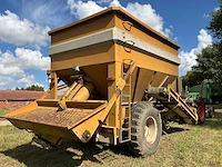 Getrokken maalmachine - afbeelding 27 van  32