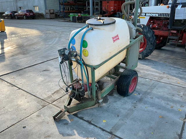 Getrokken spuitmachine - afbeelding 1 van  7