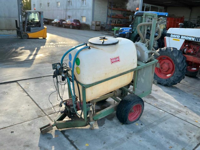 Getrokken spuitmachine - afbeelding 2 van  7