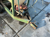 Getrokken spuitmachine - afbeelding 5 van  7