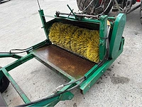 Getrokken veegmachine - afbeelding 5 van  9