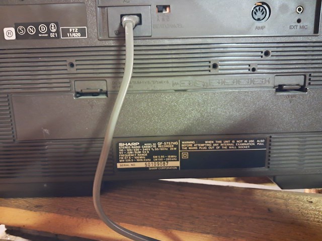 Gettoblaster radio-cassette sharp perfecte staat - afbeelding 3 van  5