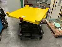 Geva heftafel met draaifunctie - afbeelding 1 van  6