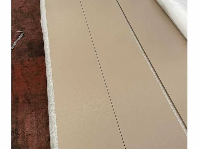 Gevelbekleding board c14 atlasbruin 2.50 m x 20cm 53st - afbeelding 1 van  3