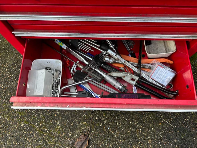 Gevulde gereedschapswagen - afbeelding 6 van  10