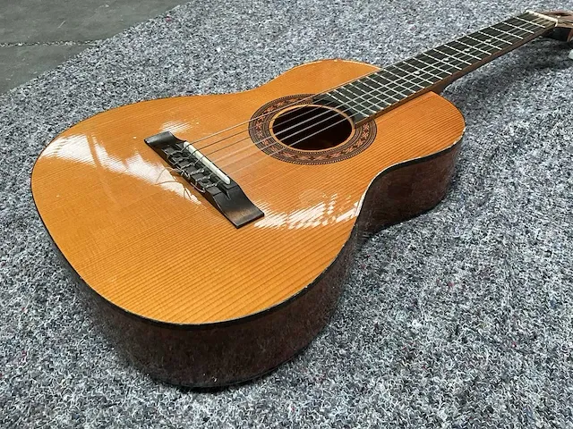 Gewa classica 1/2 akoestische gitaar - afbeelding 2 van  5