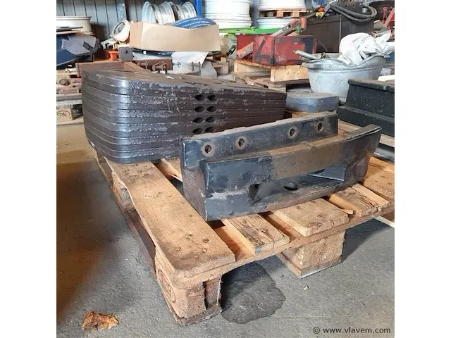 Gewichtplaten + blok voor tractor - afbeelding 5 van  6