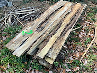 Gezaagde restjes in eiken planken - afbeelding 2 van  5