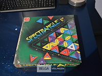 Gezelschapspelletjes onderuit en spectrangle - afbeelding 3 van  3