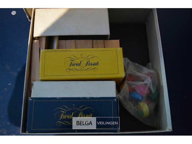 Gezelschapsspel trivial pursuit - afbeelding 2 van  2
