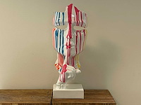 Gezicht van stilte ssshht h63cm wit trash - afbeelding 1 van  3