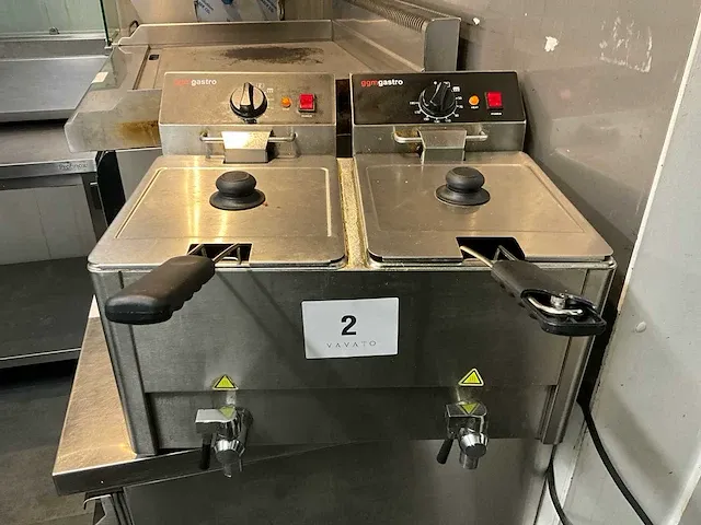 Ggm gastro efh8+8 friteuse - afbeelding 1 van  4