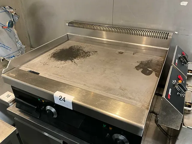 Ggm gastro egk873m grill- en bakplaat - afbeelding 2 van  3
