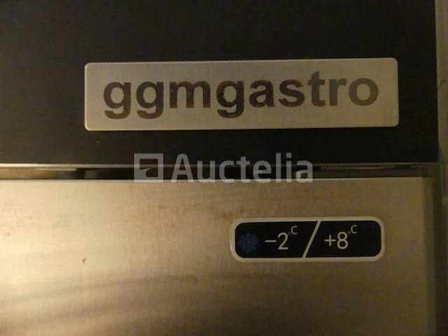 Ggm gastro ks1200nd koelvitrine met dubbele deur - afbeelding 1 van  7