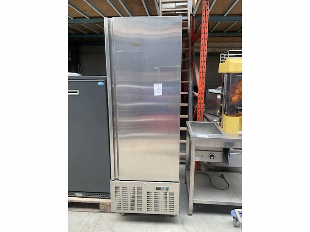 Ggm gastro ts400u rvs vrieskast - afbeelding 2 van  5