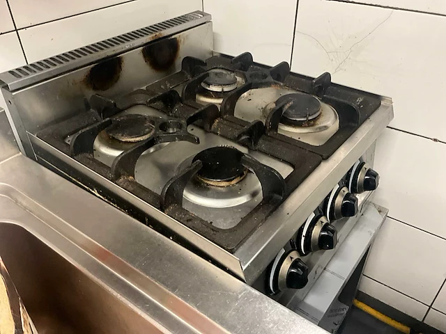 Ggmgastro 4-pits gasfornuis - afbeelding 3 van  4