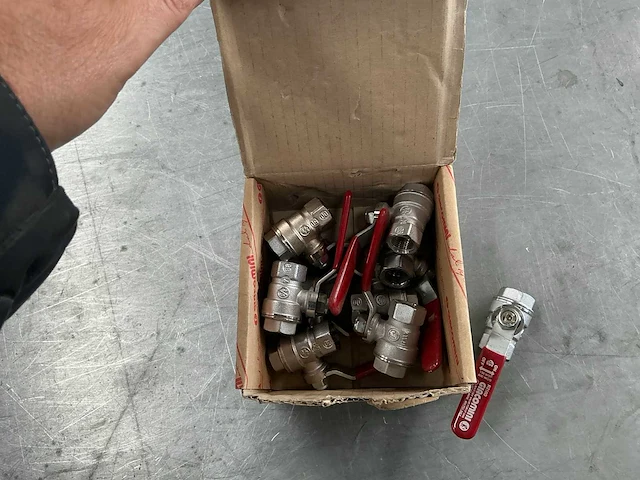 Giacomini r250d doos kogelkranen (7x) - afbeelding 2 van  4