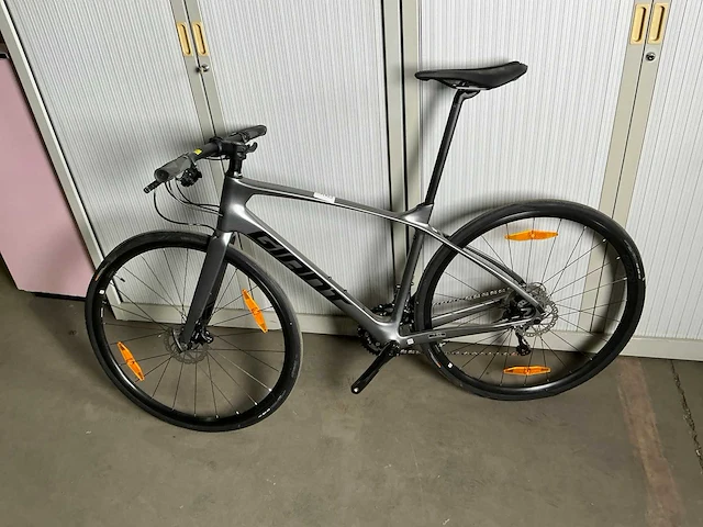 Giant fastroad racefiets - afbeelding 9 van  10